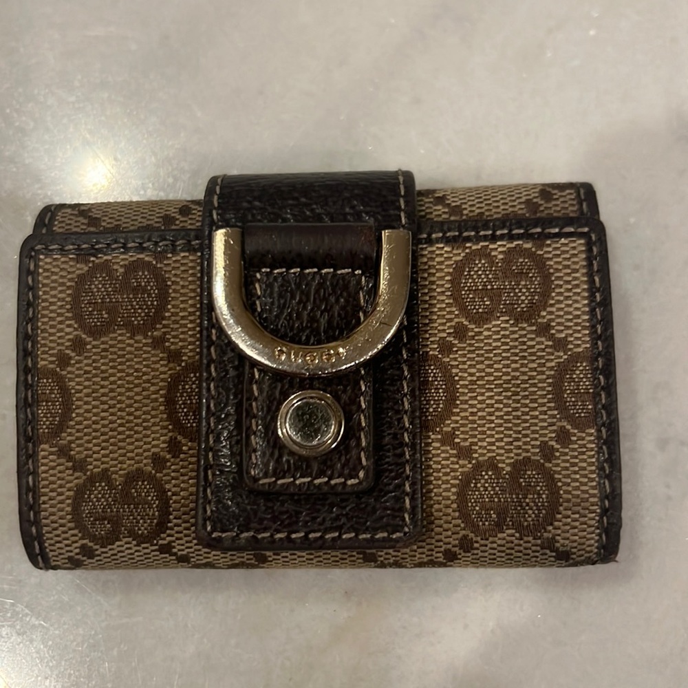 Gucci key holder